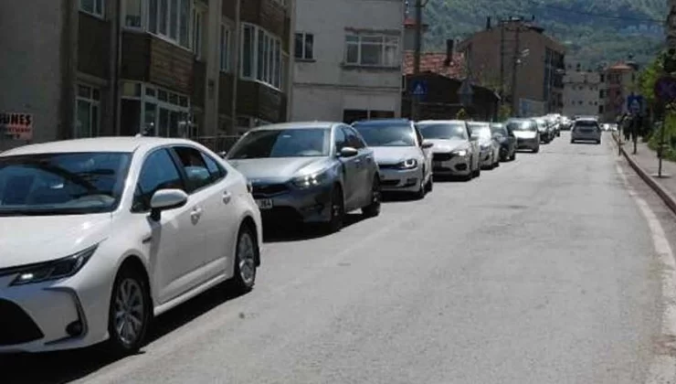 6 bin nüfusu olan ilçede bayram yoğunluğu başladı…