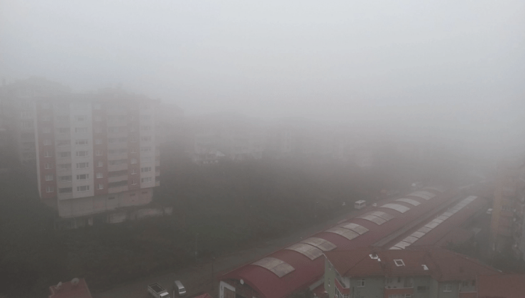 Zonguldak’da yoğun sis! Göz gözü görmedi