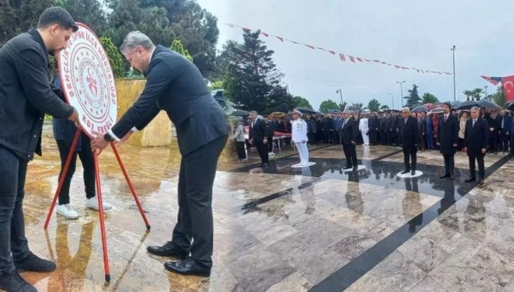 19 Mayıs törenine yoğun katılım