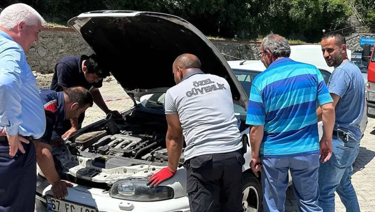 İtfaiye erleri ve tamirciler kedi yavrusu için çabaladı…