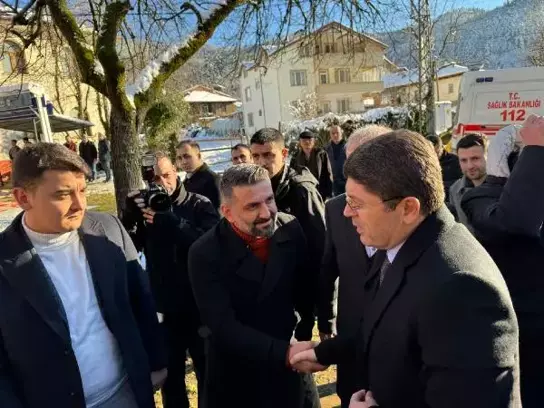 Bakan Tunç eniştesinin cenazesine katıldı