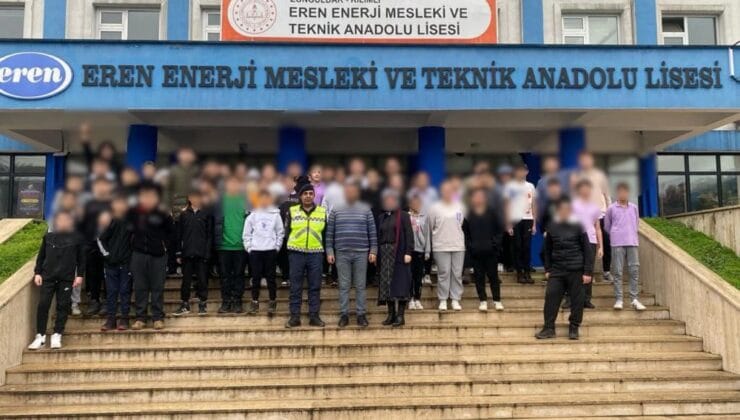 245 lise öğrencisine trafik semineri verildi
