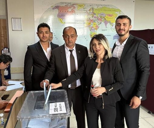 Demirtaş aile sandık başında…