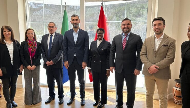 Tıskaoğlu Güney Afrika Büyükelçisini ziyaret etti…