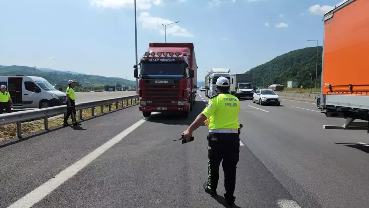 Bayram tatili tedbirleri… 2 kat personel görev yapacak…