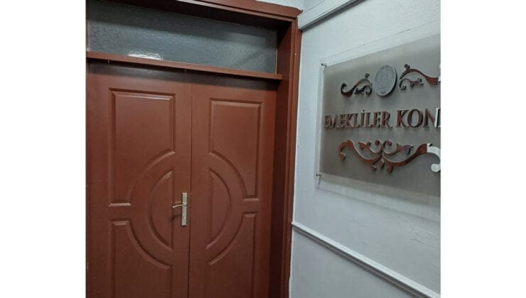 Emekliler Konağı’na gelenler geri döndü…
