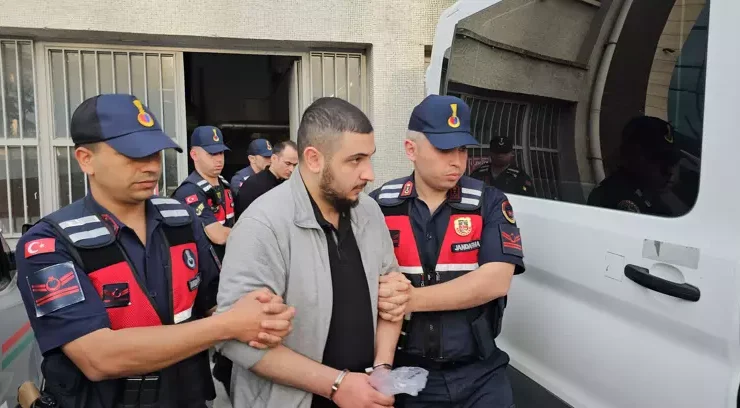 Komşusunu kesmişti… Beklenen karar verildi…