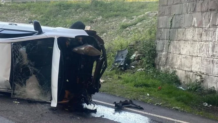 22 yaşındaki genç araçla takla attı…
