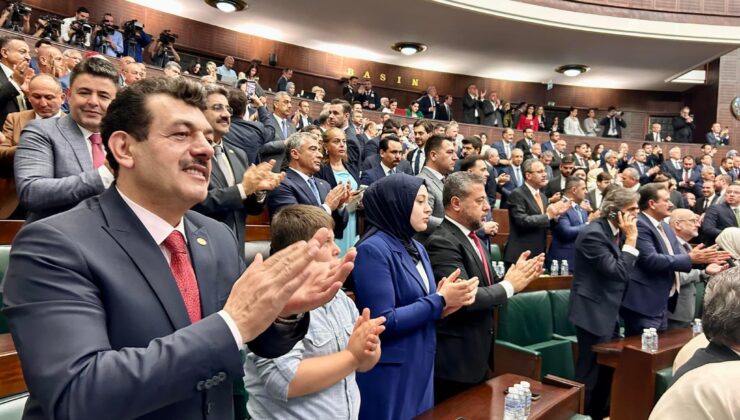 Cumhurbaşkanı Erdoğan liderliğinde grup toplantısı