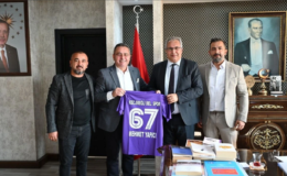 Belediyespor’dan Yapıcı’ya makamında ziyaret….