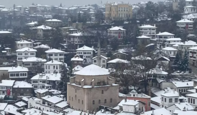 SAFRANBOLU BEYAZA BÜRÜNDÜ…