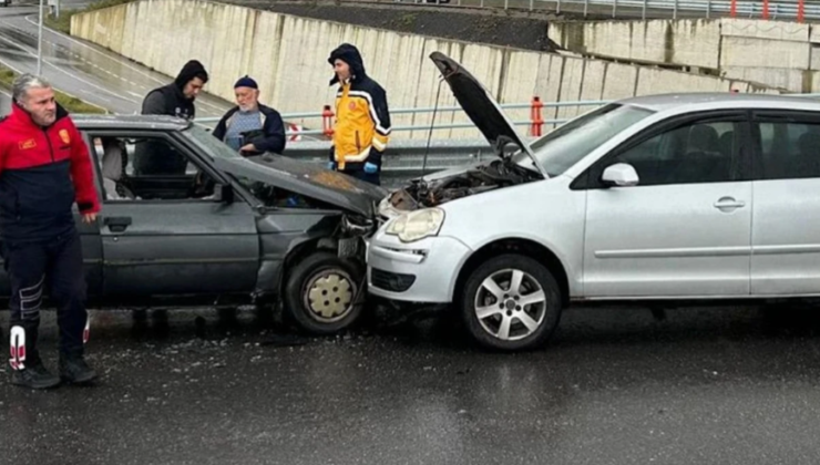 Kaygan yolda kafa kafaya çarpıştılar…