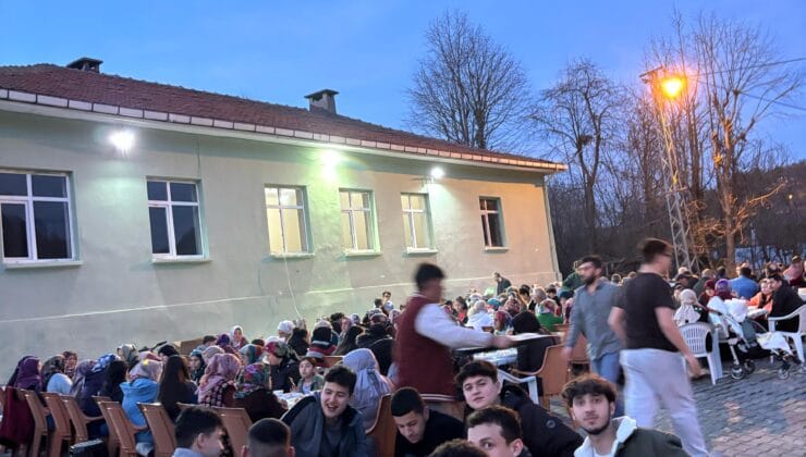 Balı Köyü Muhtarı Sadi Soysal iftar programı düzenledi…