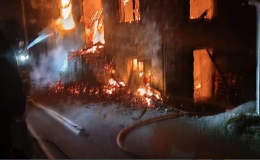 300 tavuk yanarak telef oldu…