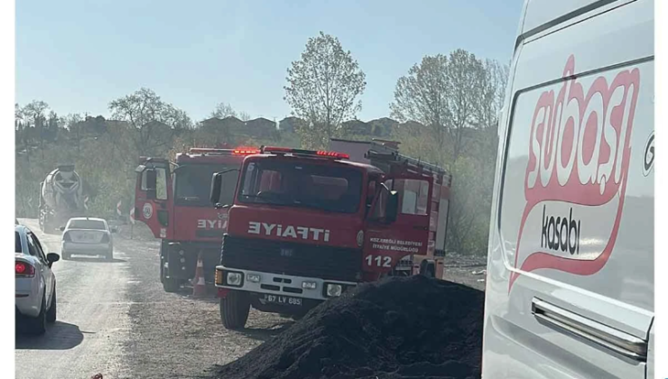 Samanlık yangını ekipleri harekete geçirdi…