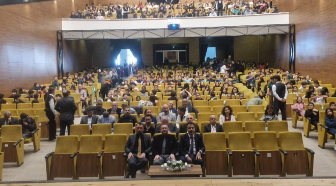 Bilim söyleşisi yoğun ilgi gördü…
