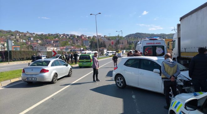 Kaza yapıp karşı şeride geçti… 1 kişi yaralandı…