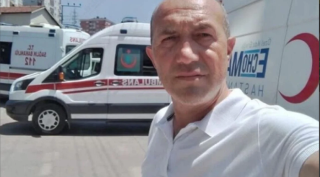 Terminalde kalp krizi geçirdi… Hayatını kaybetti…