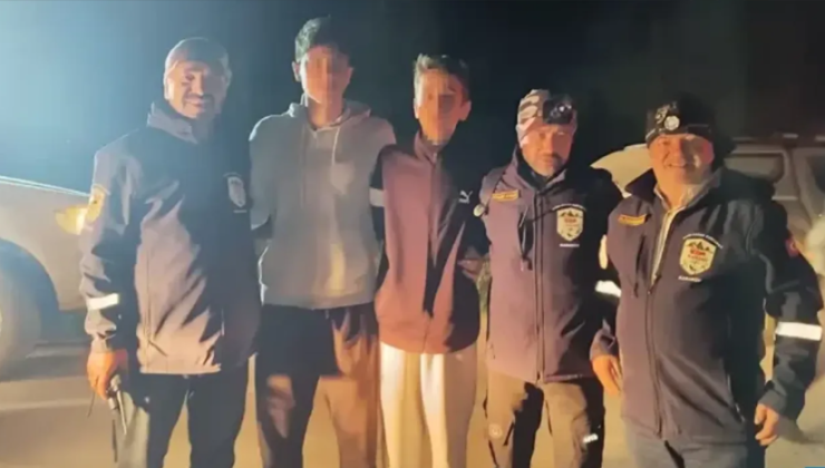 Hayatlarını kurtaran ekiple fotoğraf çektirdiler…