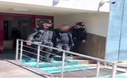 Durdurulan kamyondan 10 kaçak göçmen çıktı, sürücü tutuklandı