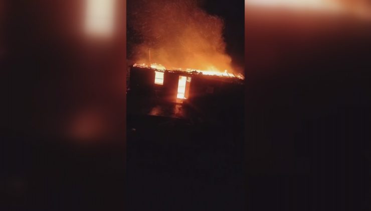 Yaşlı çift gözyaşlarına boğuldu…